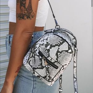PETA & JAIN ZOE BACKPACK SNAKESKIN